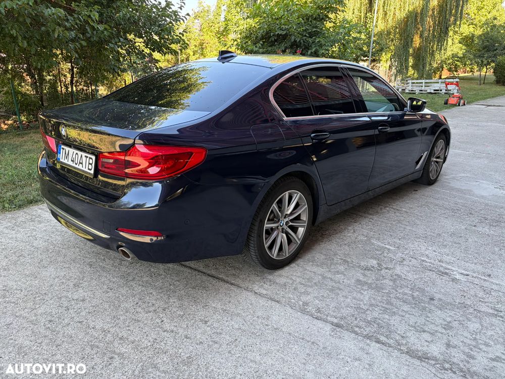 BMW Seria 5 520d xDrive AT - 5