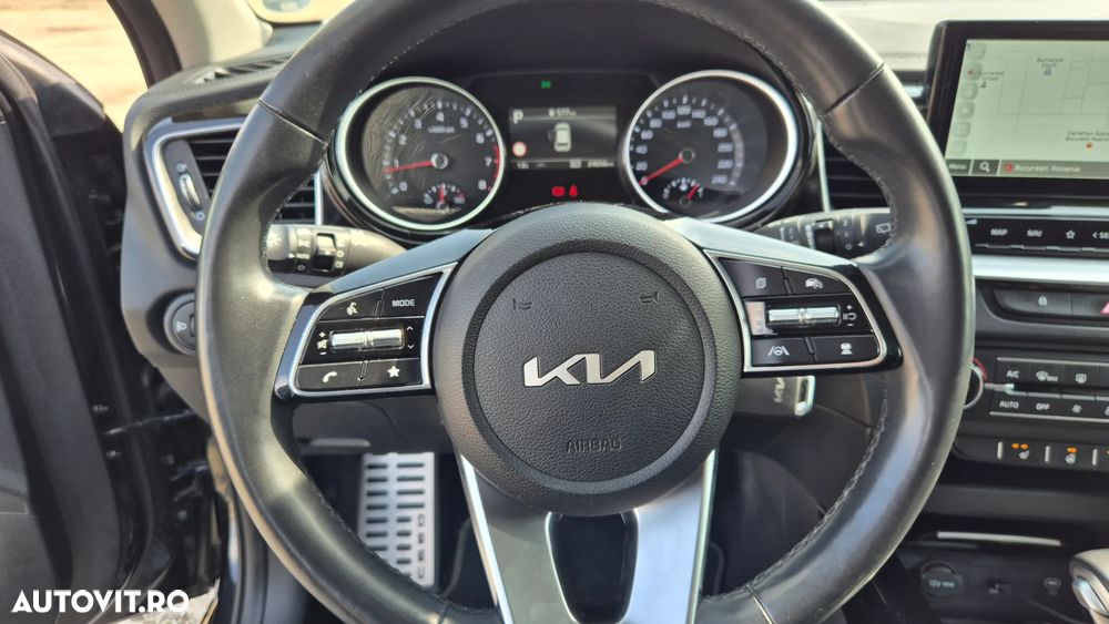 Kia Ceed 1.5 T-GDI DCT7 OPF Vision - 12