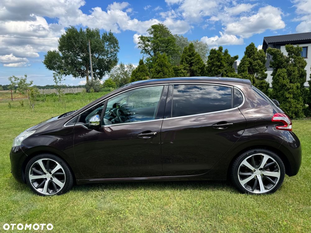 Peugeot 208 1.6 e-HDi Allure STT - 3