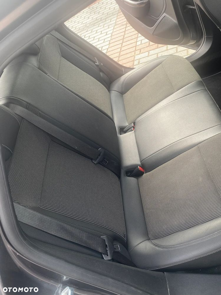 Opel Astra IV 1.7 CDTI Cosmo - 20