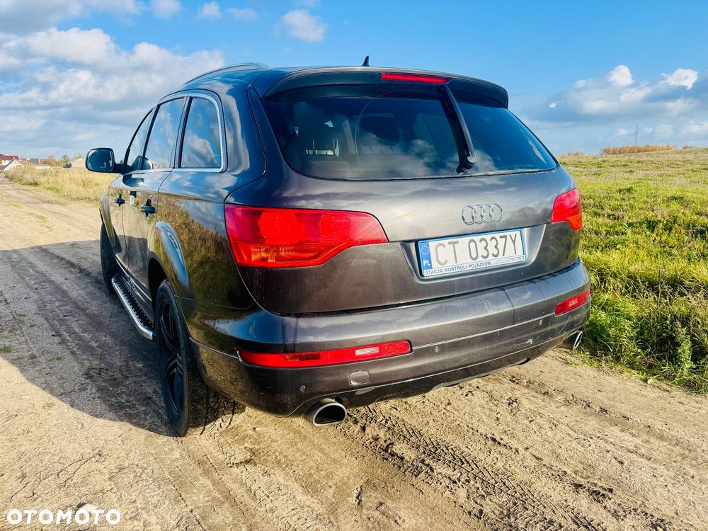 Audi Q7 3.0 TDI Quattro Tiptr - 4