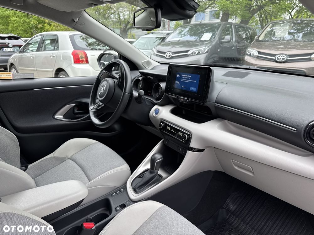 Toyota Yaris - 9