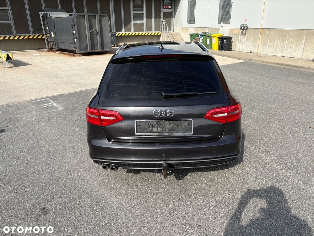 Audi A4 Avant 2.0 TDI DPF clean diesel S line Sportpaket - 6
