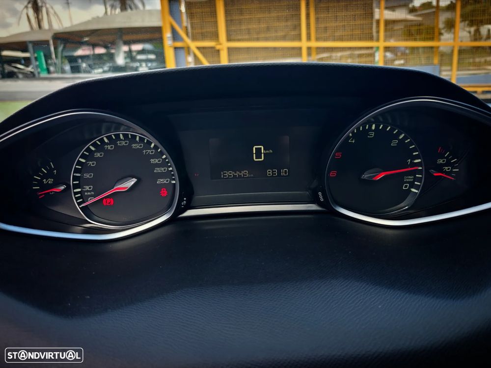 Peugeot 308 2.0 BlueHDi Allure J17 - 12