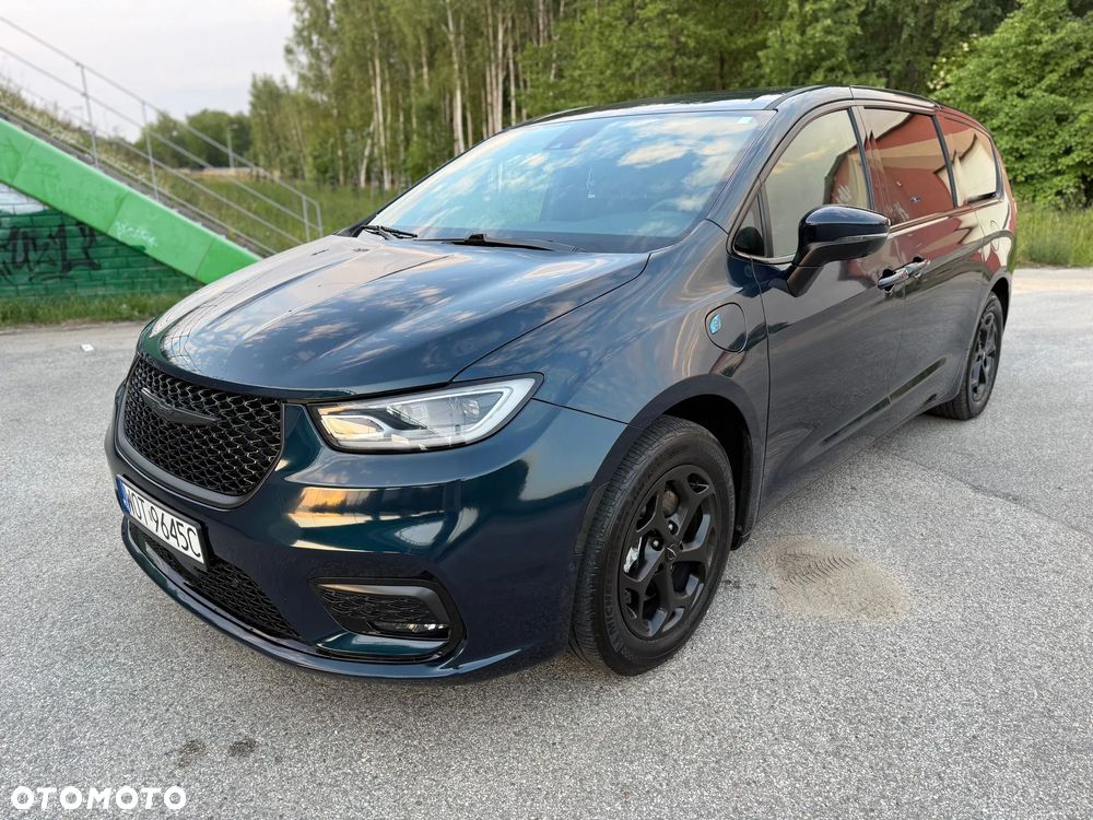 Chrysler Pacifica - 9