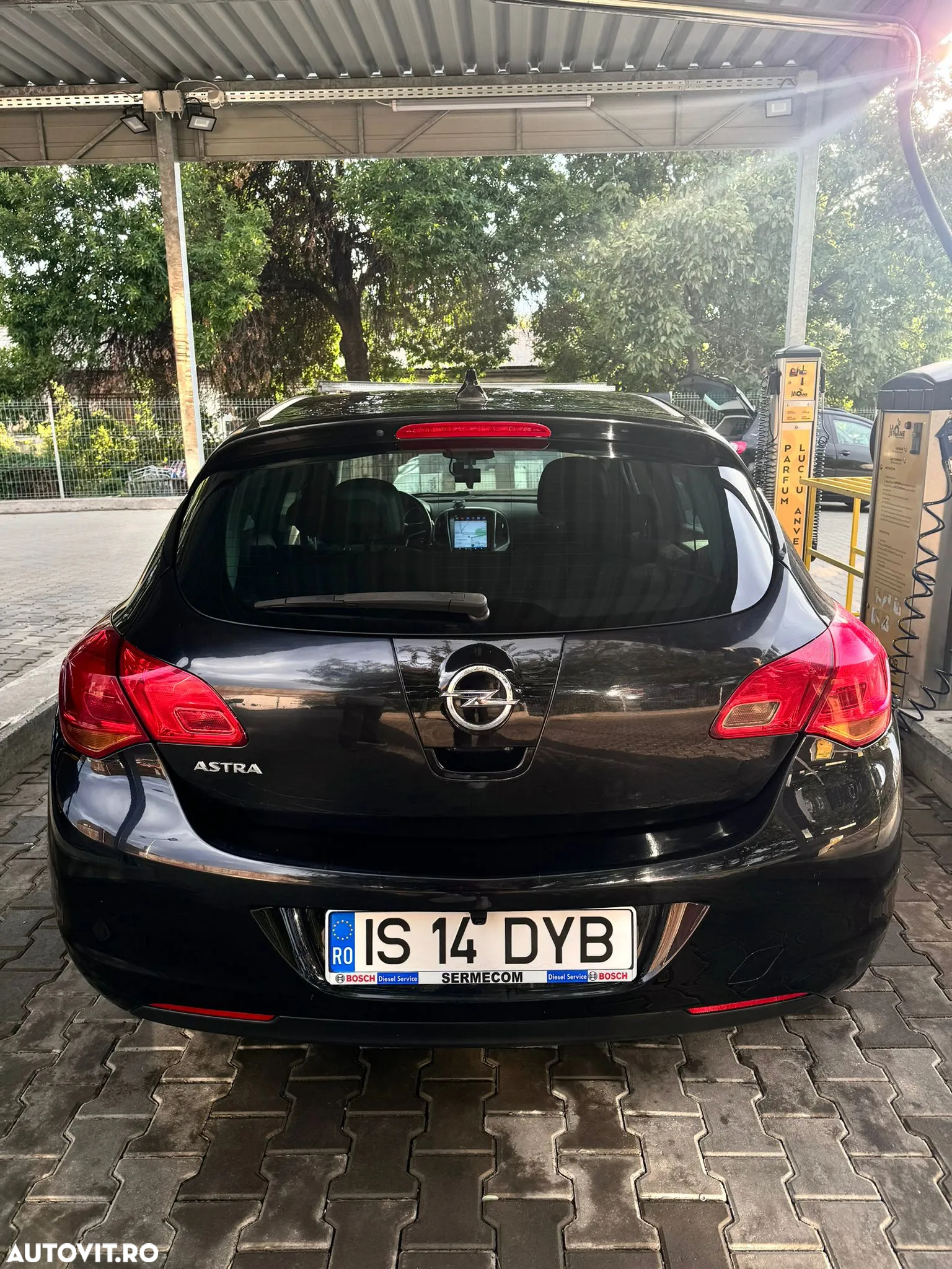 Opel Astra 1.7 CDTI Essentia - 11