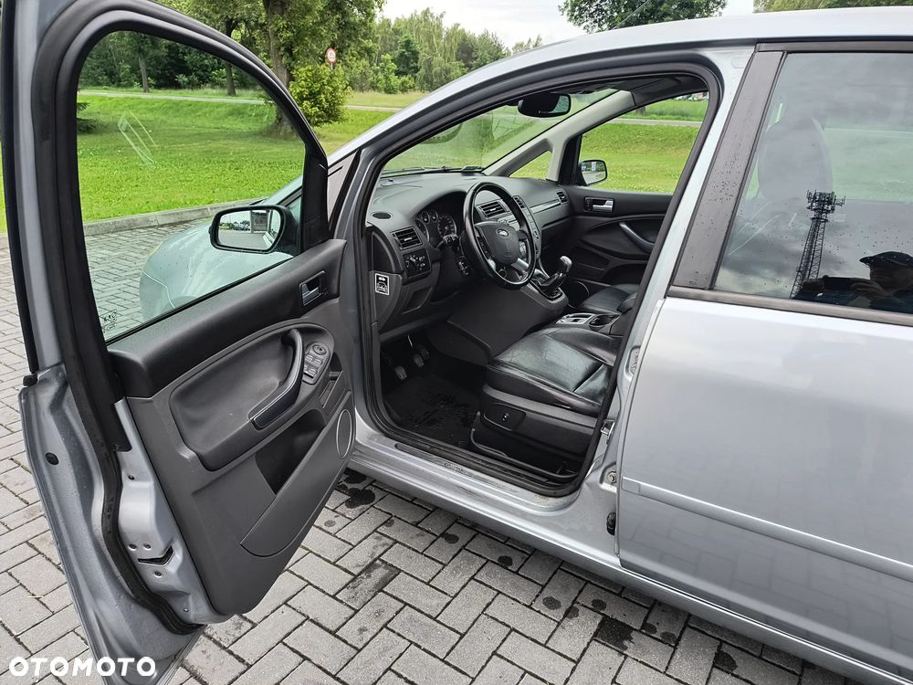 Ford Focus C-Max 2.0 TDCi Ghia - 11