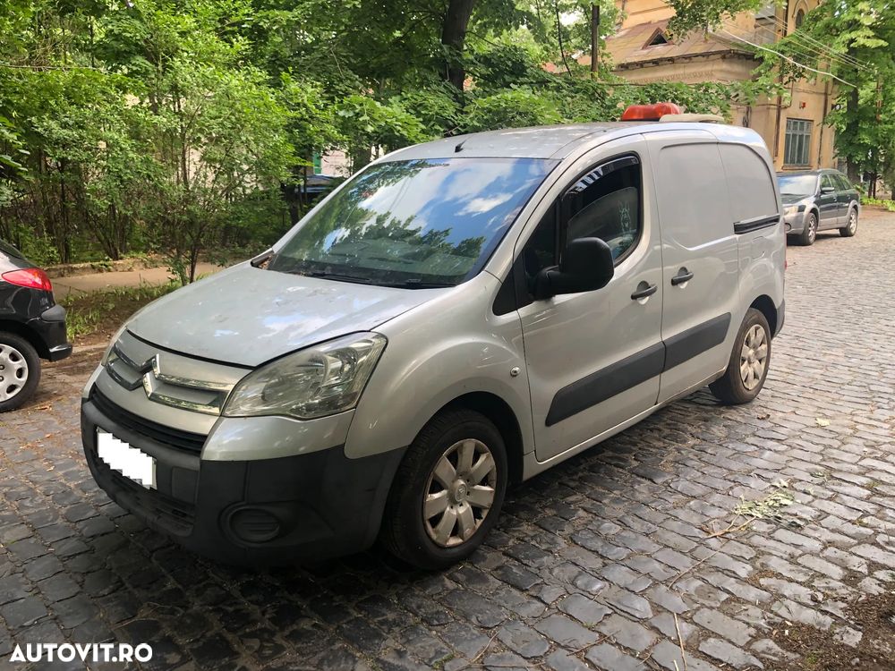Dezmembrez Citroen Berlingo gri argintiu 2012 - 3