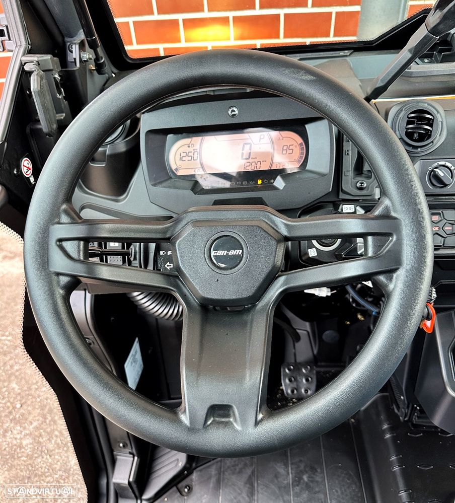 Can-Am Traxter PRO XU HD10 T ABS - 12