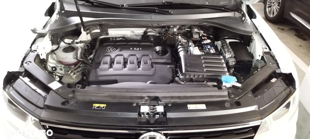 Volkswagen Tiguan 2.0 TDI SCR 4MOTION BlueMotion Technology Comfortline - 17