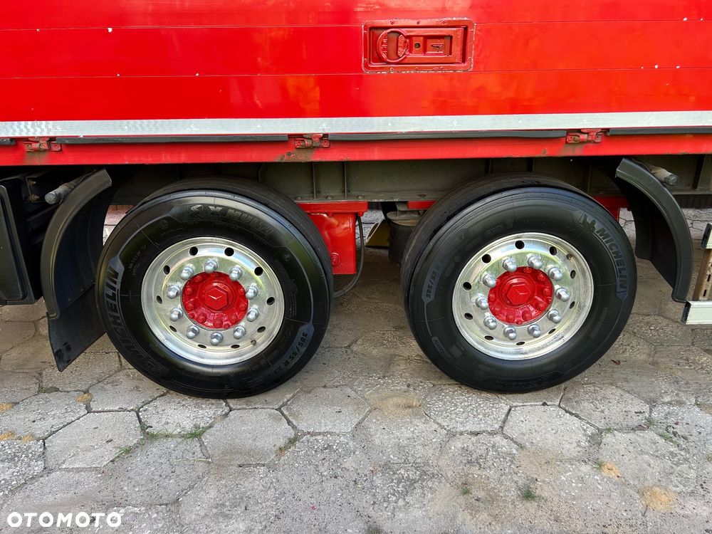 Schmitz Cargobull 7.7m OCYNK OSIE MERCEDES ALUFELGI KONTENER TANDEM NAPOJÓWKA OTWIERANY BOK DO NAPOJÓW STAN BDB - 5