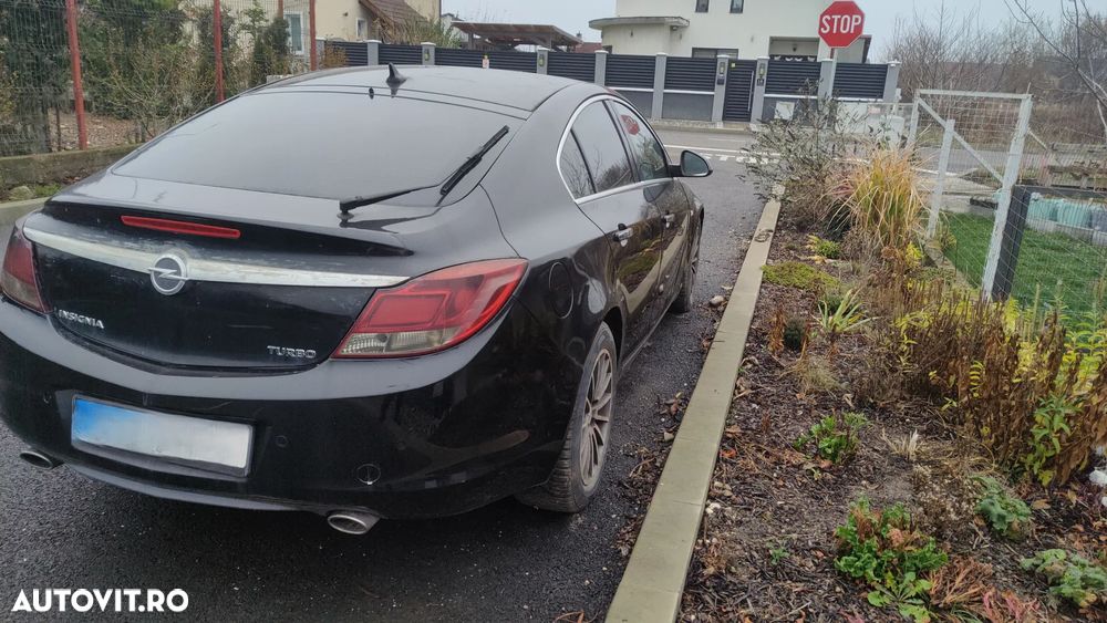 Opel Insignia 2.0 Turbo Cosmo - 9