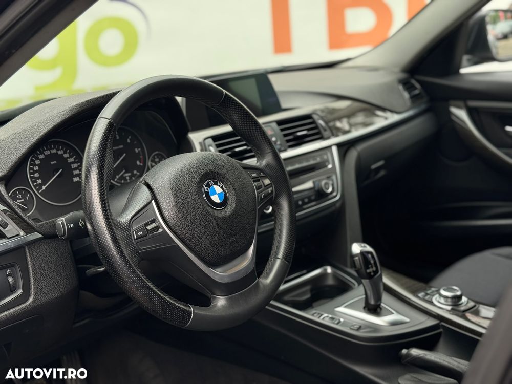 BMW Seria 3 - 35