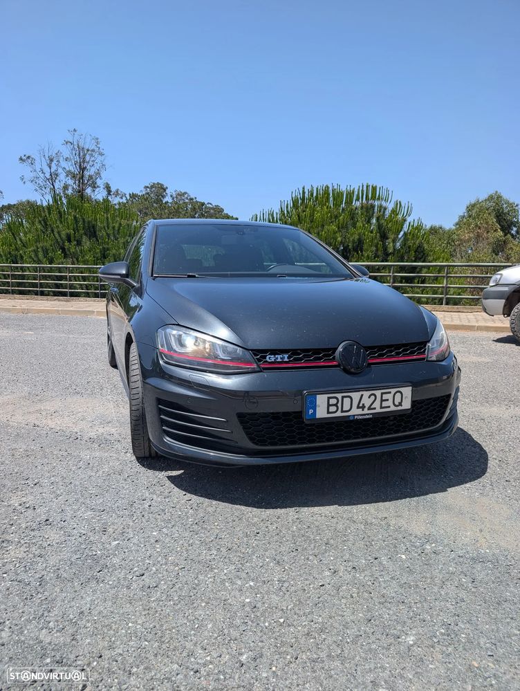 VW Golf GTI BlueMotion - 8