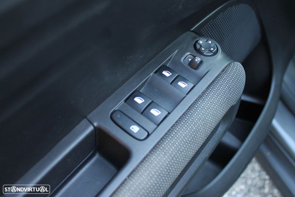 Citroën C3 Aircross BlueHDI 110 Stop & Start SHINE - 5