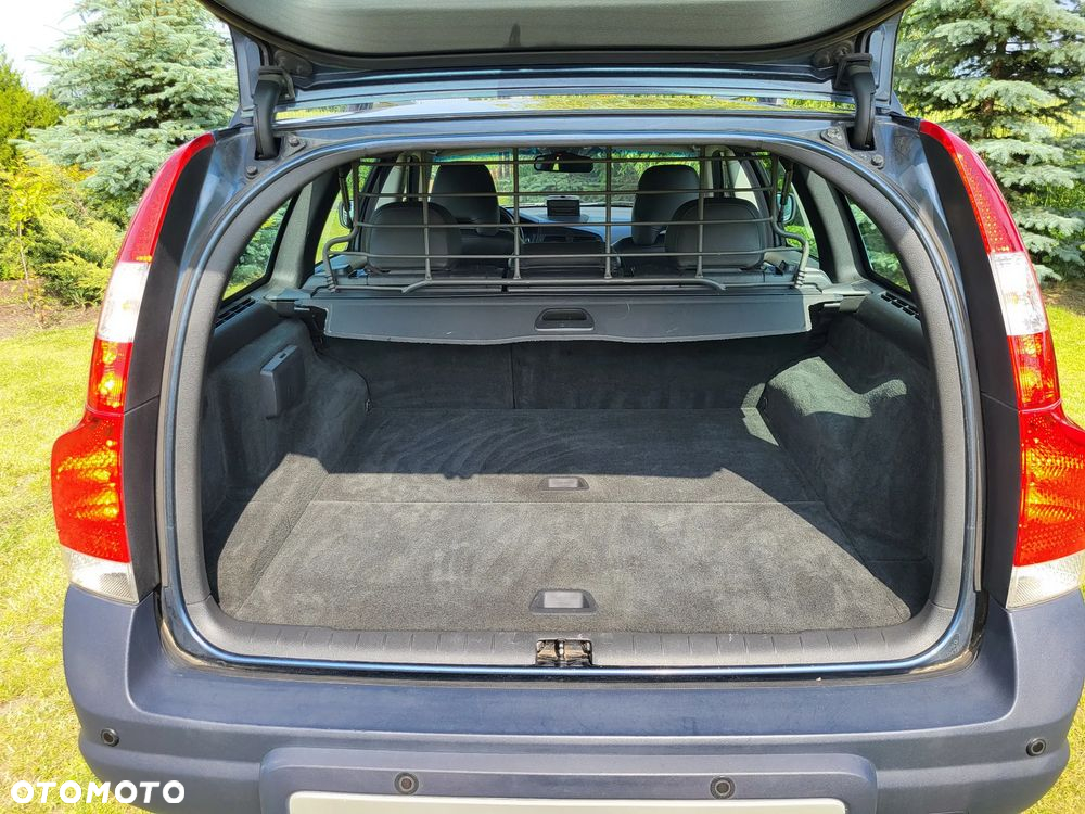 Volvo XC 70 - 13