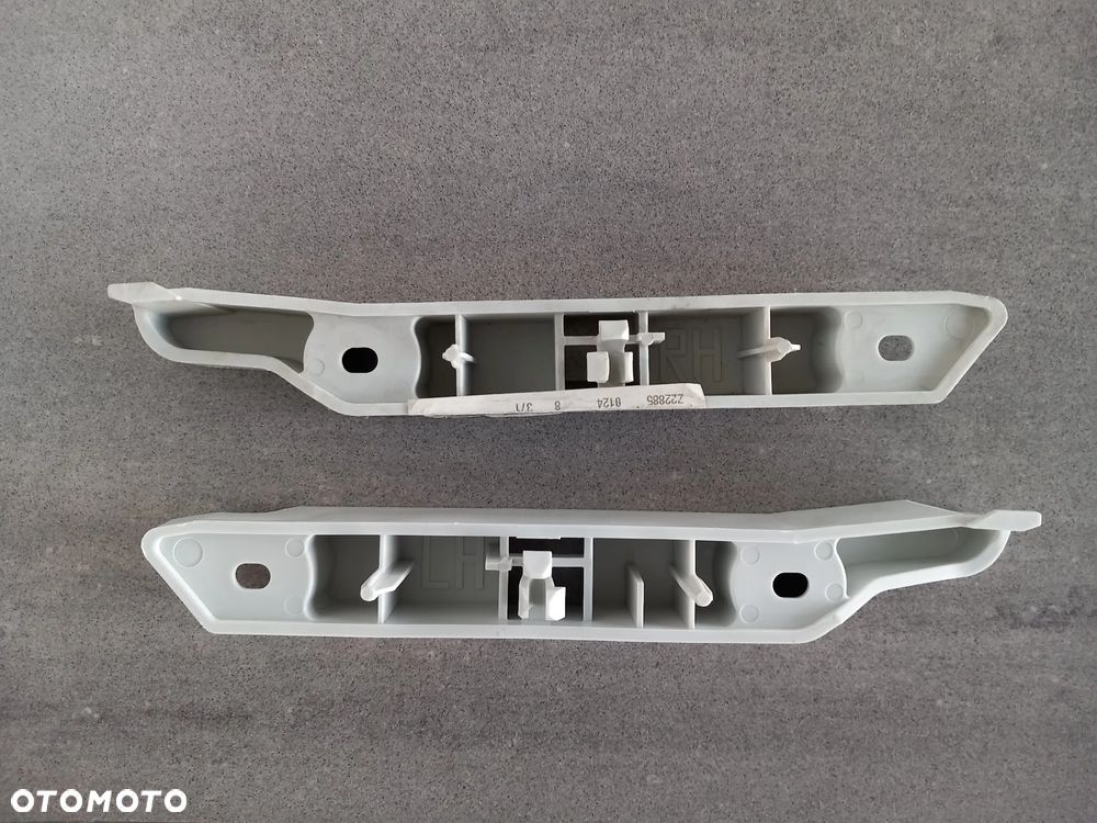 Uchwyty ślizg zderzaka lewy i prawy Ford Focus MK2 2008-2011 1521605 1521607 - 3