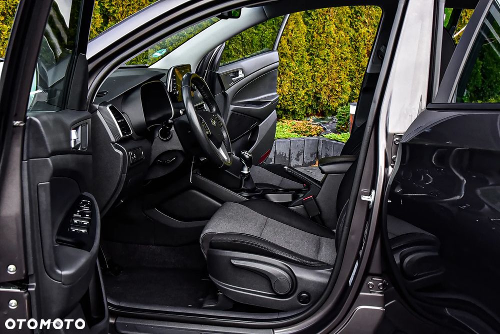 Hyundai Tucson blue 1.6 GDi 2WD Intro Edition - 15