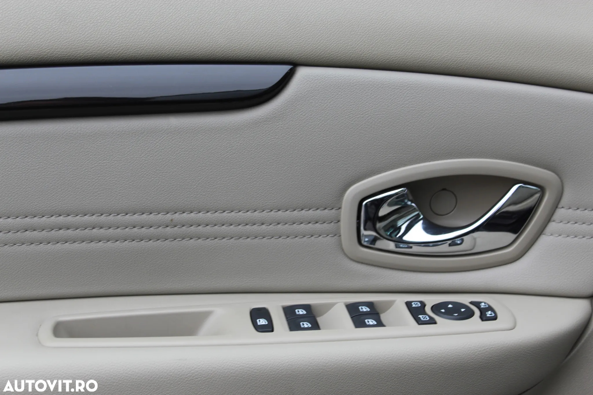 Renault Grand Scenic ENERGY dCi 130 S&S Bose Edition - 22