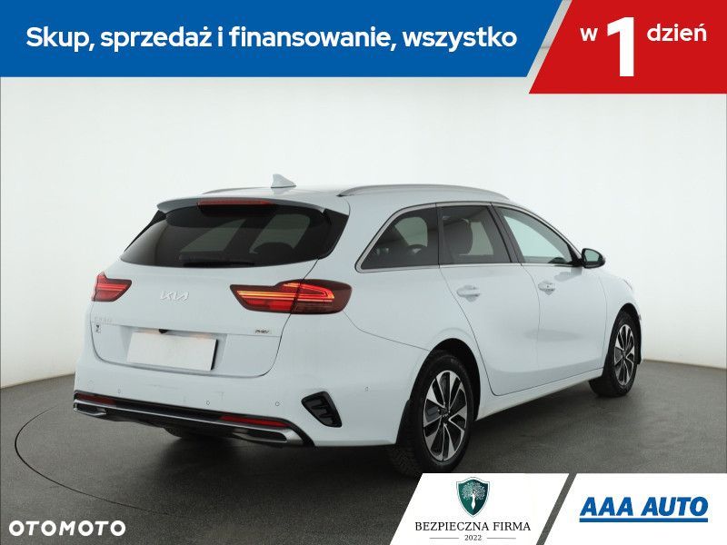 Kia Ceed - 7