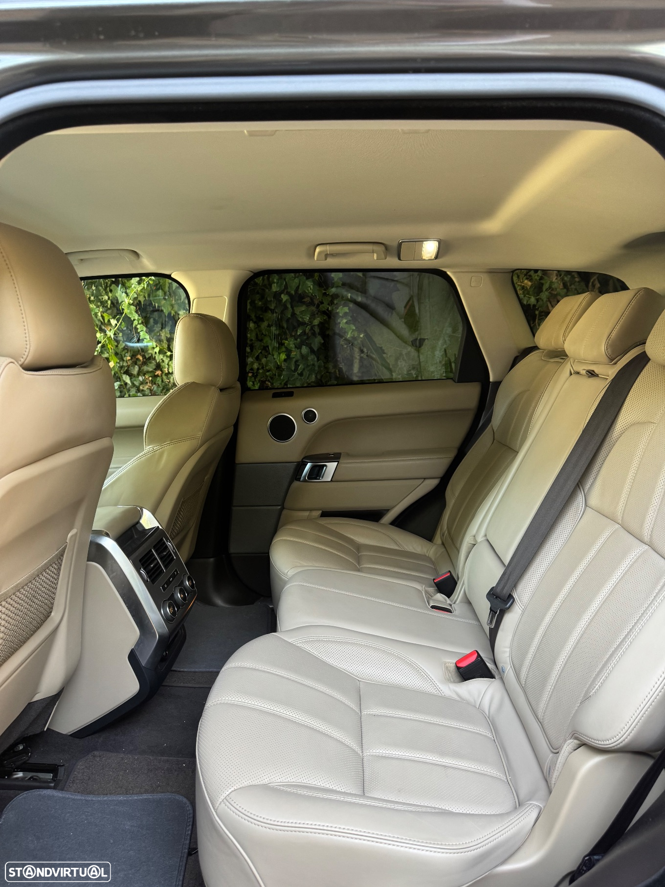 Land Rover Range Rover Sport 3.0 SDV6 HSE Dynamic - 9