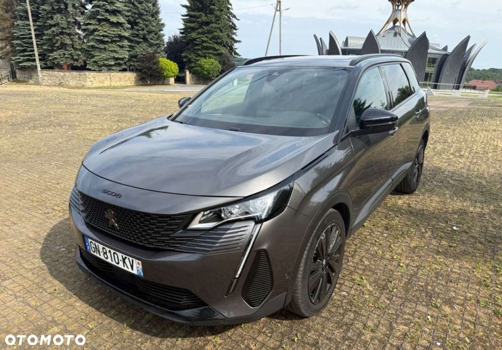Peugeot 5008 - 3