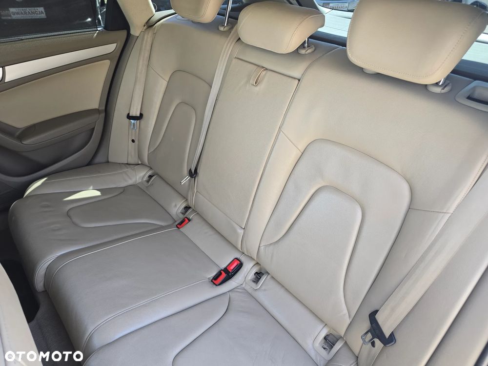 Audi A4 Avant - 14