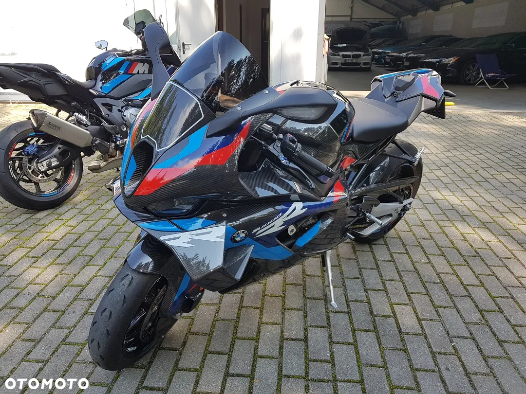 BMW S - 5