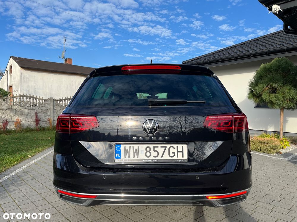 Volkswagen Passat 2.0 TDI SCR Elegance DSG - 3