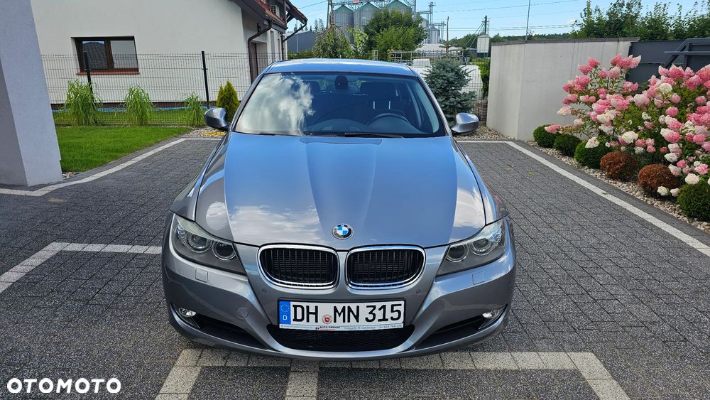 BMW Seria 3 320d - 2