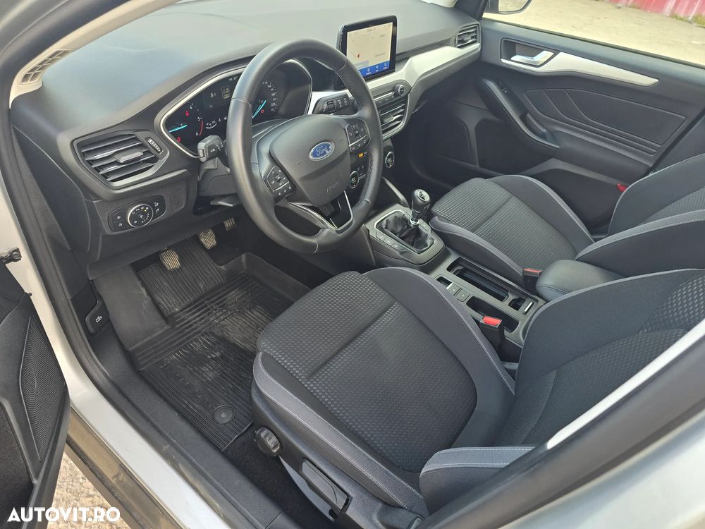 Ford Focus 1.5 EcoBlue Connected - 12