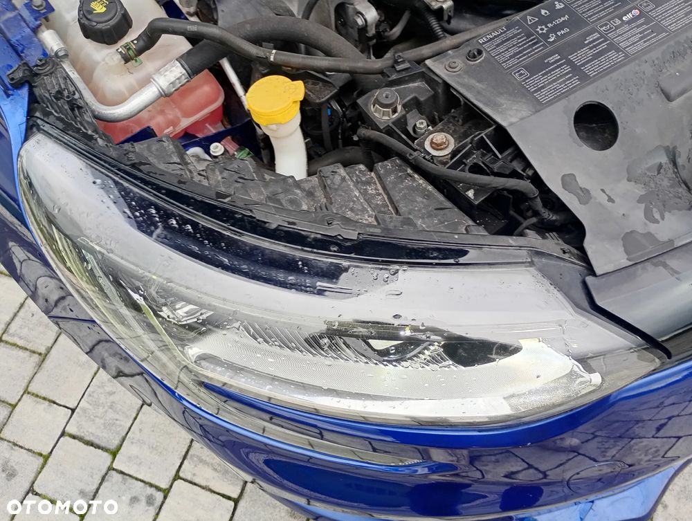 Renault Megane ENERGY TCe 205 EDC GT - 38