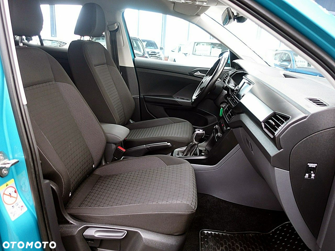 Volkswagen T-Cross - 12