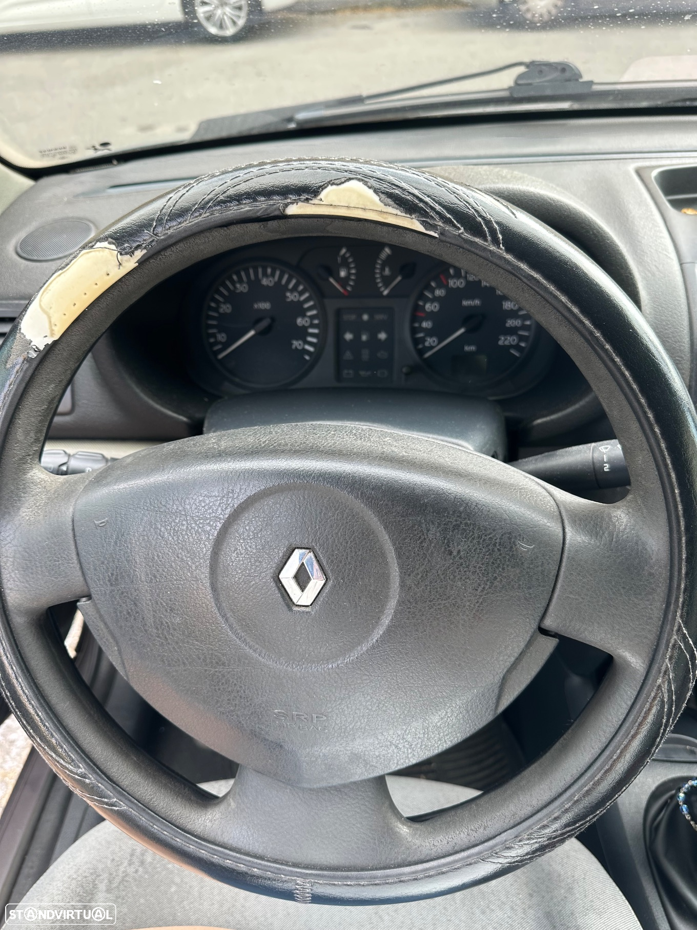 Renault Clio - 7