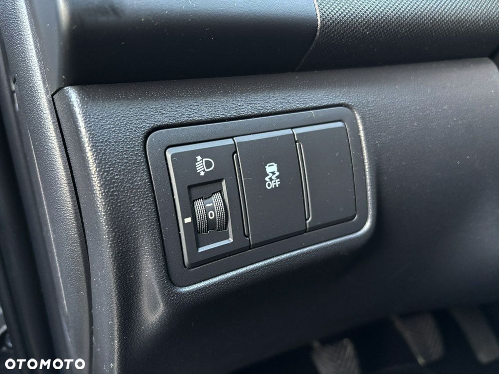 Hyundai i30 1.4 Comfort EU5 - 17