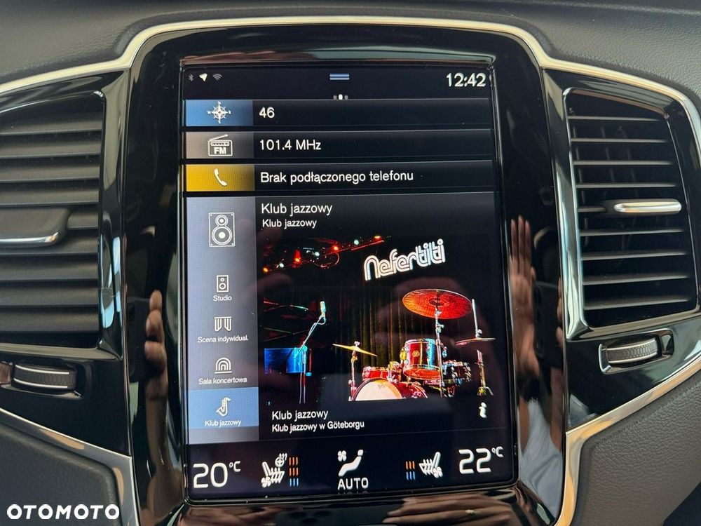 Volvo XC 90 - 37