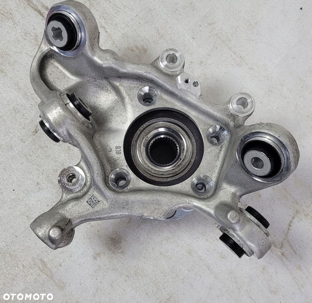 ZWROTNICA PIASTA TYŁ PRAWA MERCEDES C-KLASA V W206 - 7