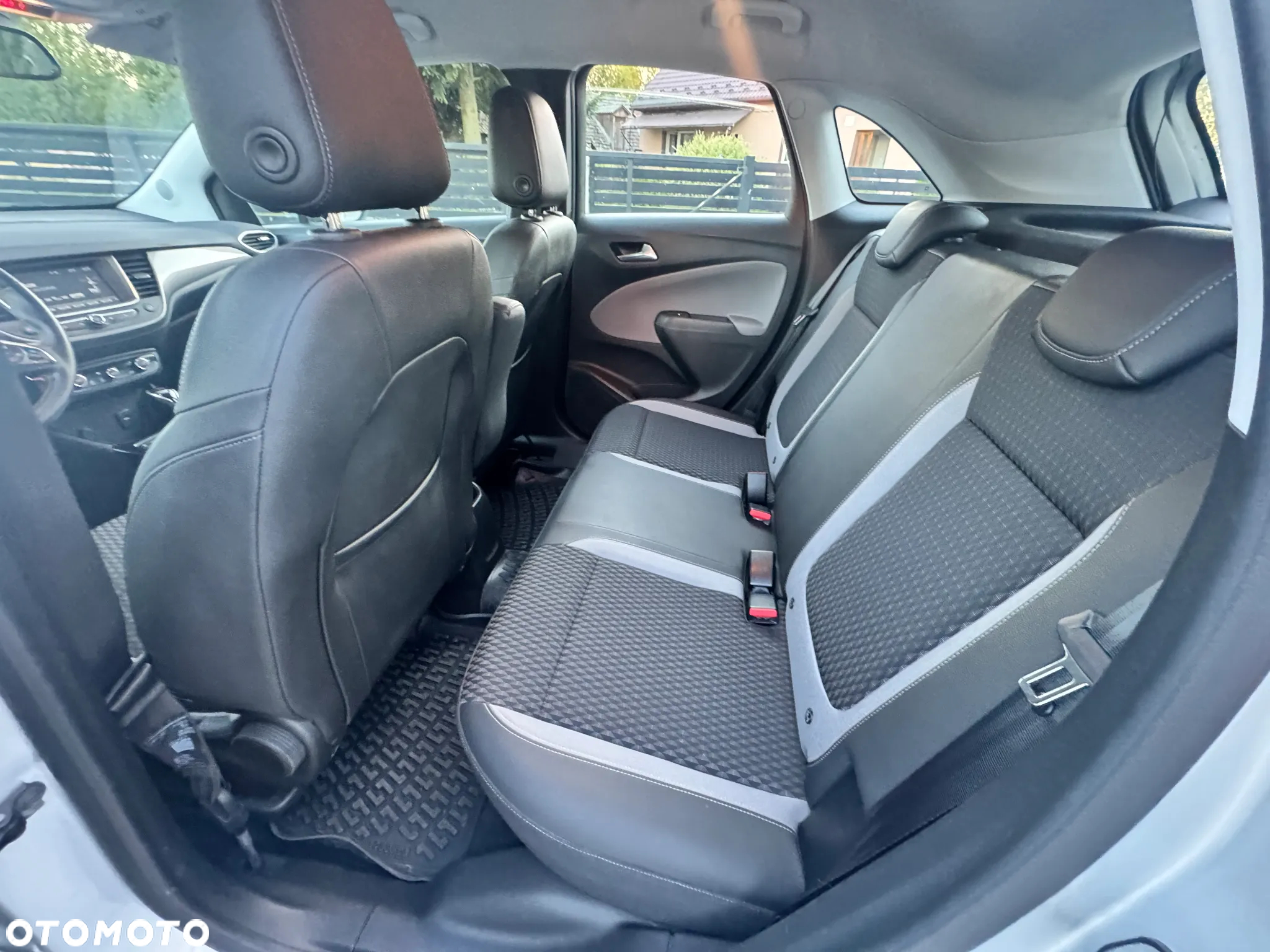 Opel Crossland X 1.5 CDTI Edition S&S - 11