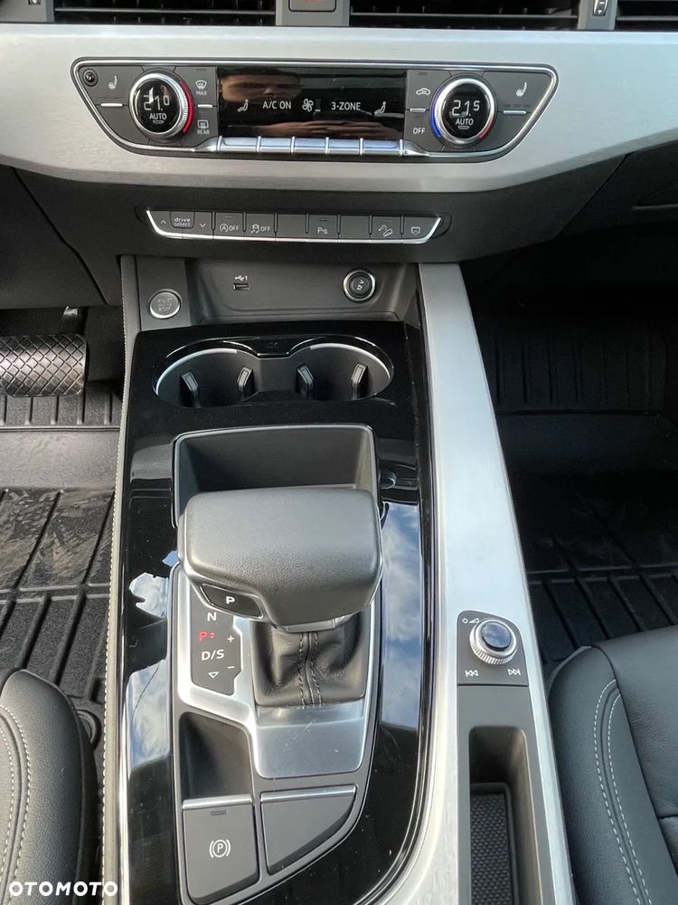 Audi A4 Allroad quattro 45 TFSI S tronic - 15