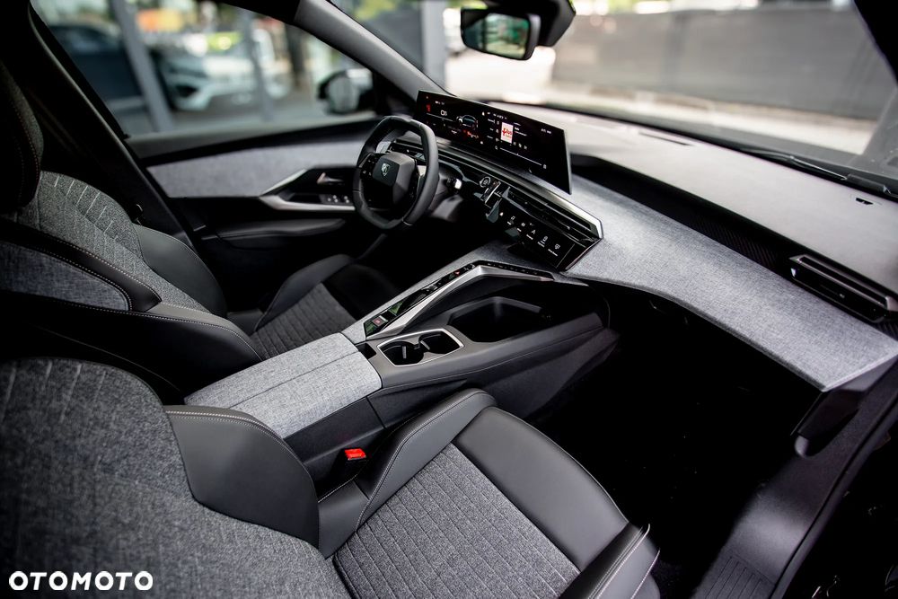 Peugeot 3008 1.2 PureTech mHEV Allure e-DCS6 - 20