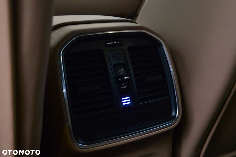 Porsche Macan Standard - 27