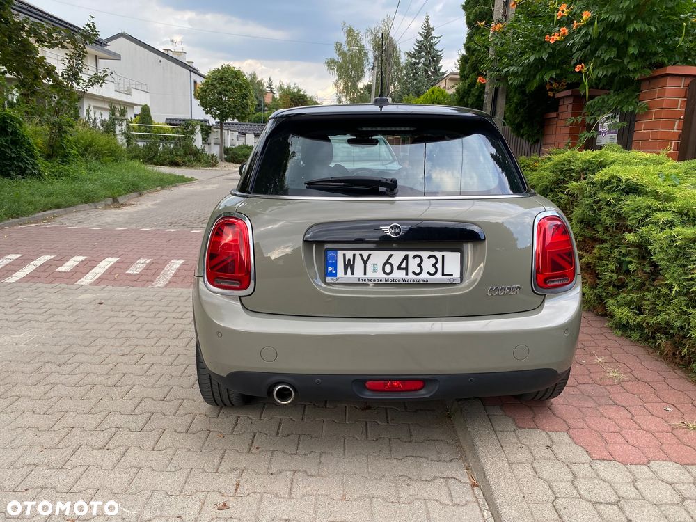 MINI Cooper Standard - 21
