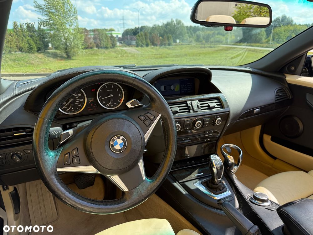 BMW Seria 6 650 i - 8