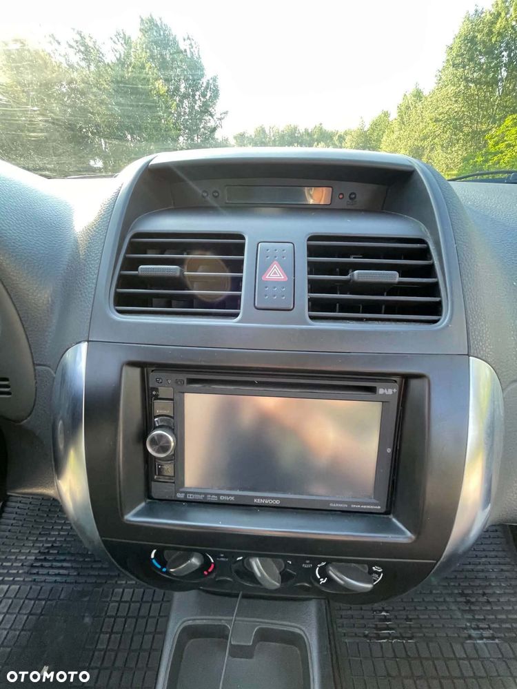 Suzuki SX4 1.5 - 21