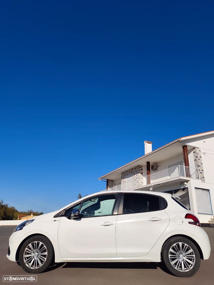 Peugeot 208 1.2 PureTech Style - 49
