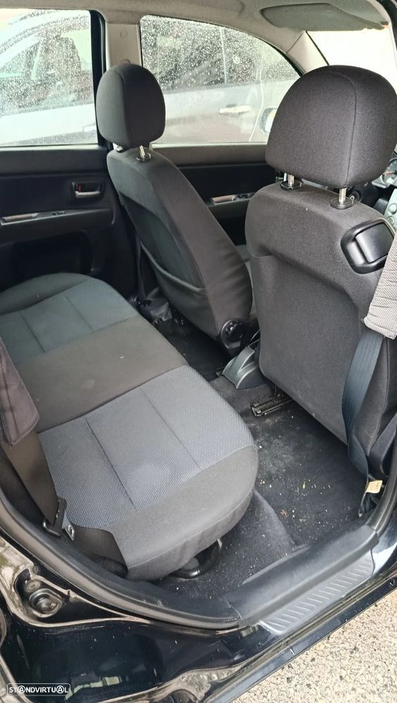 Mazda 2 1.25 Comfort AC - 4