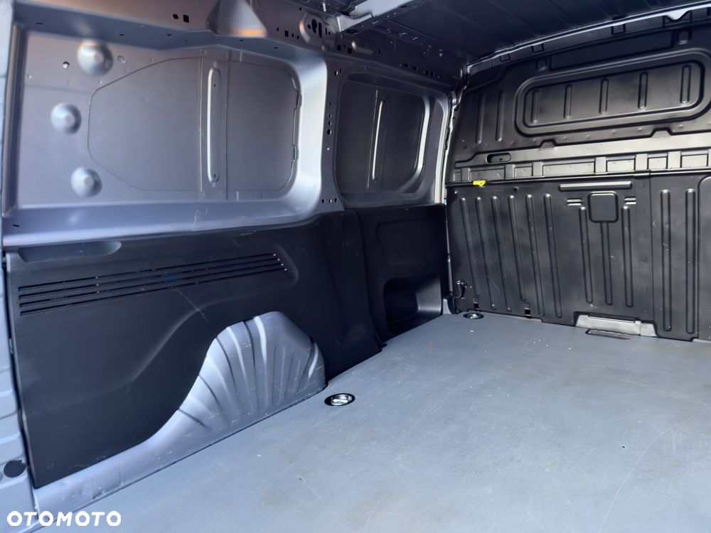 Toyota Proace City L2 Długi Salon Polska BEZWYPADKOWA Serwisowana FVAT23% ZADBANY OKAZJA - 24