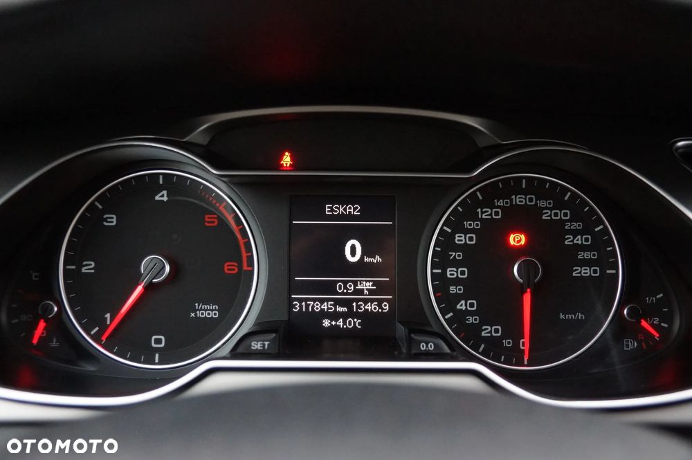 Audi A4 Limousine 2.0 TDI DPF quattro Attraction - 18