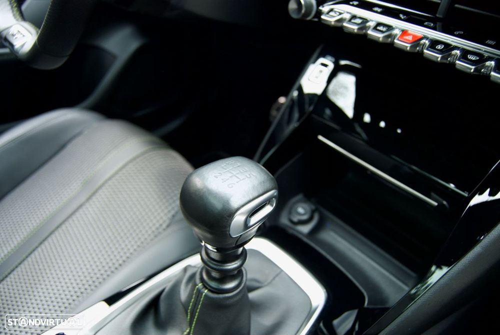 Peugeot 208 1.5 BlueHDi GT Line - 12