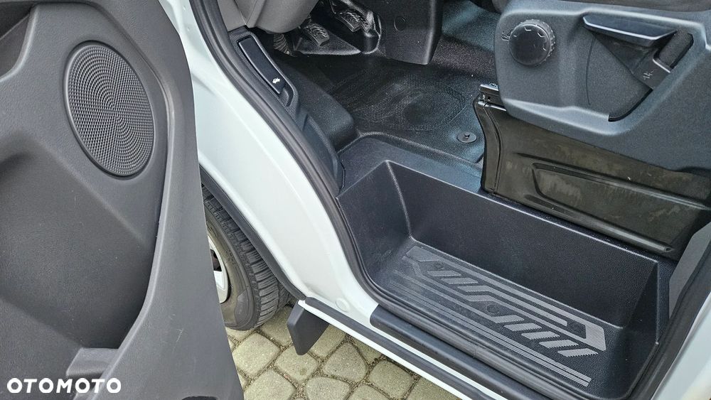 Ford Custom 2,0 TDCI - 17